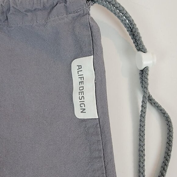 AlfieDesign Laundry Bag - Use In Luggage for Better Travel - Picture 2 of 5